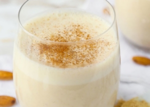 2-Vanilla-Maca-Milkshake-Recipe